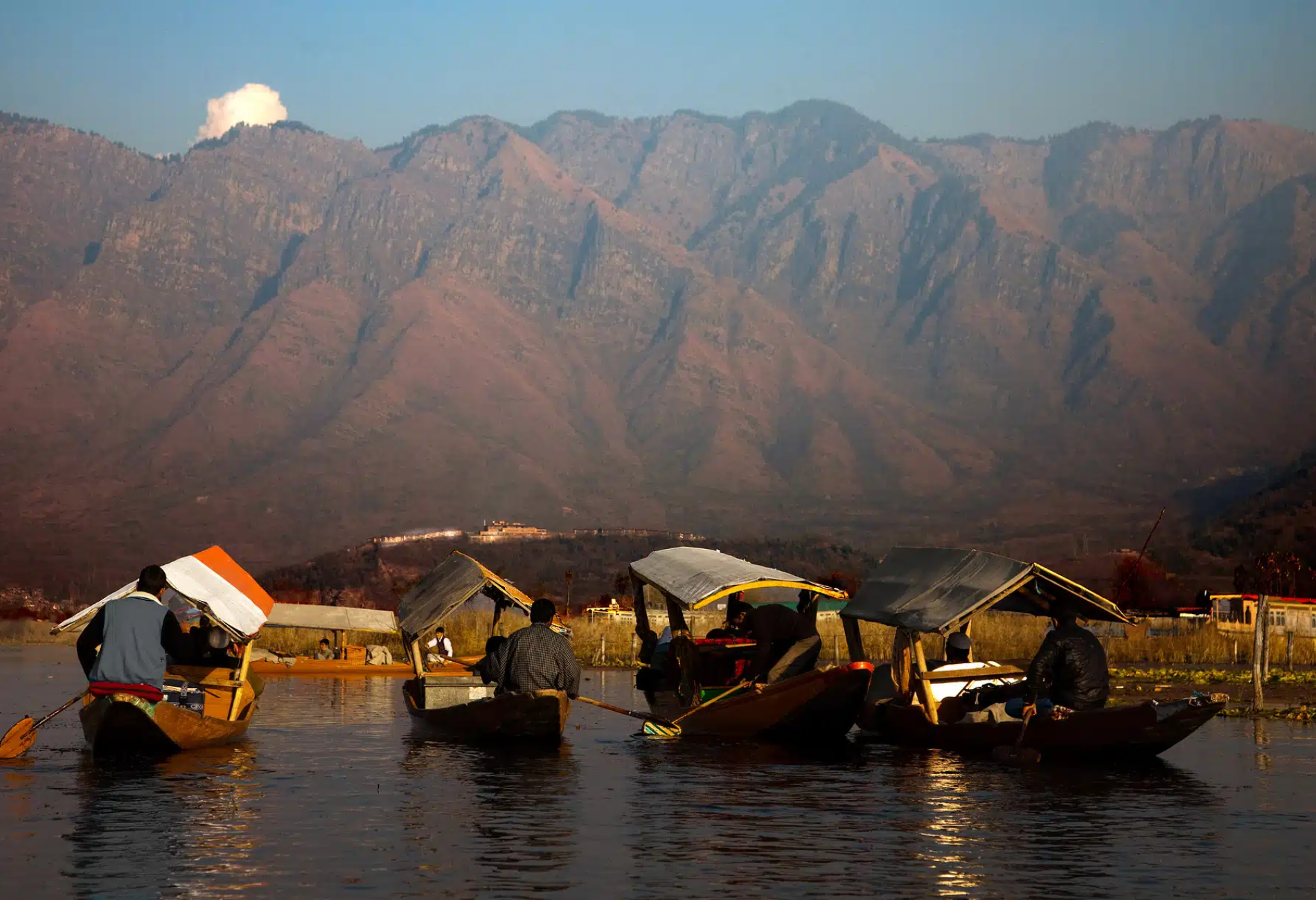 srinagar-trip-sightseeing.png